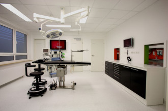 Hygiene - Mund-, Kiefer- und Gesichtschirurgie, Implantologie & plastische Operationen Dres. Hilscher & Kollegen in 86316 Friedberg